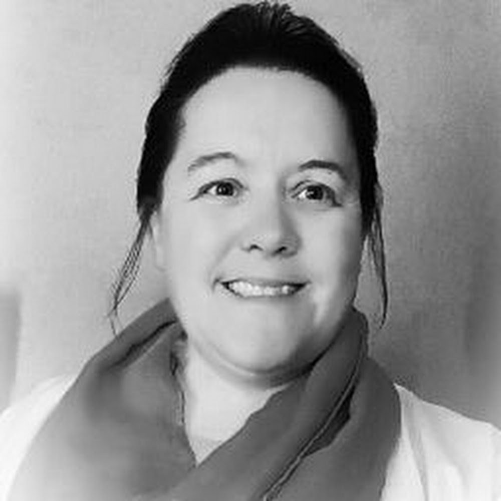 Meet your Posher, Sherilyn